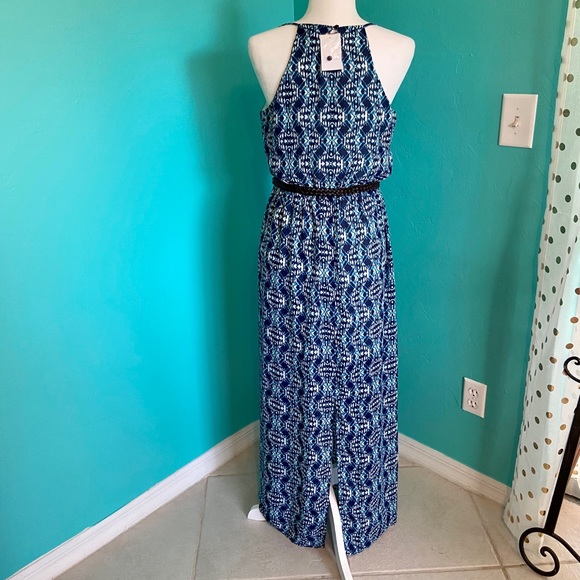 Lily Rose Blue and White Polynesian Maxi Dress - Picture 6 of 8